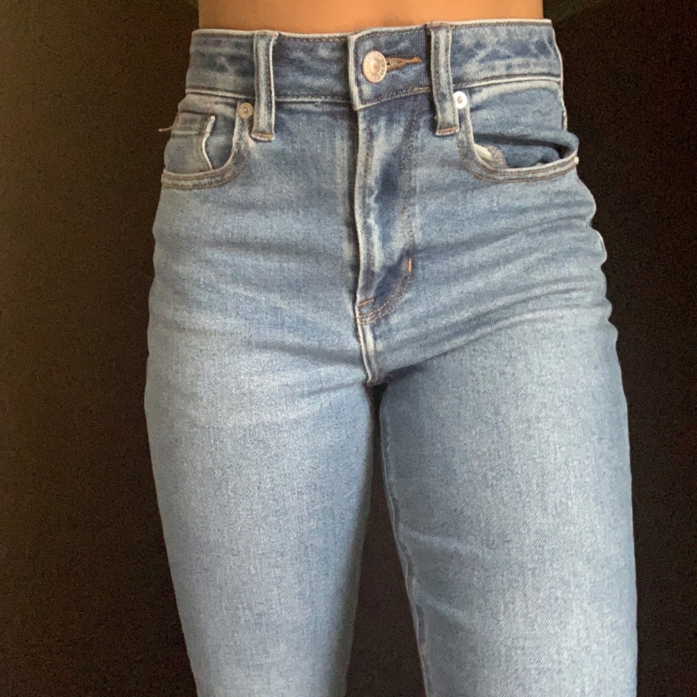 American Eagle mom jeans (stretch, high wasted)